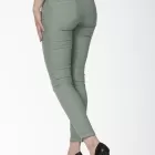 Jeans slim CAPIRAL con cuciture push-up