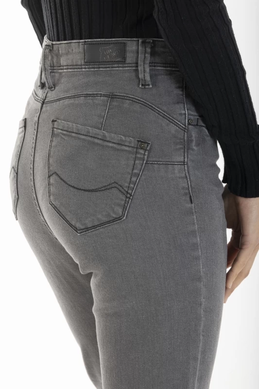 Jeans coupe bootcut push-up MARA 